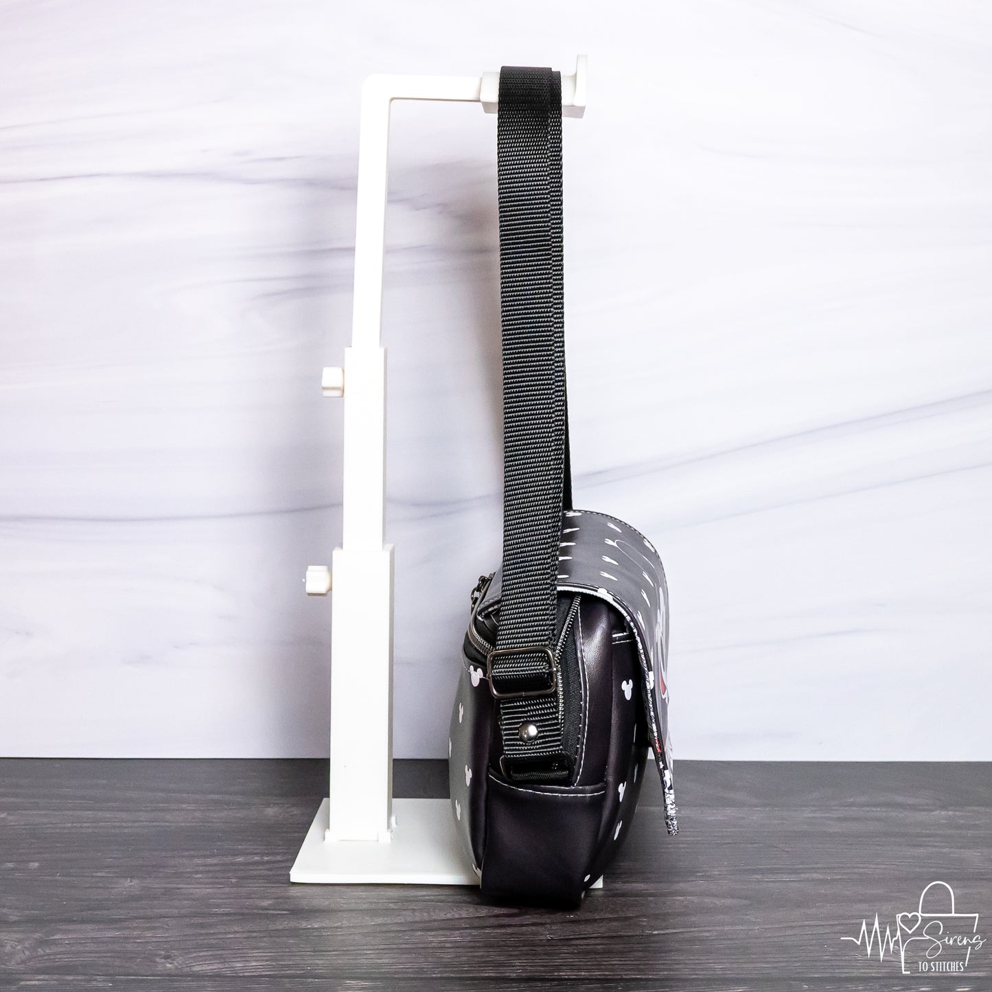 PARKER CROSSBODY