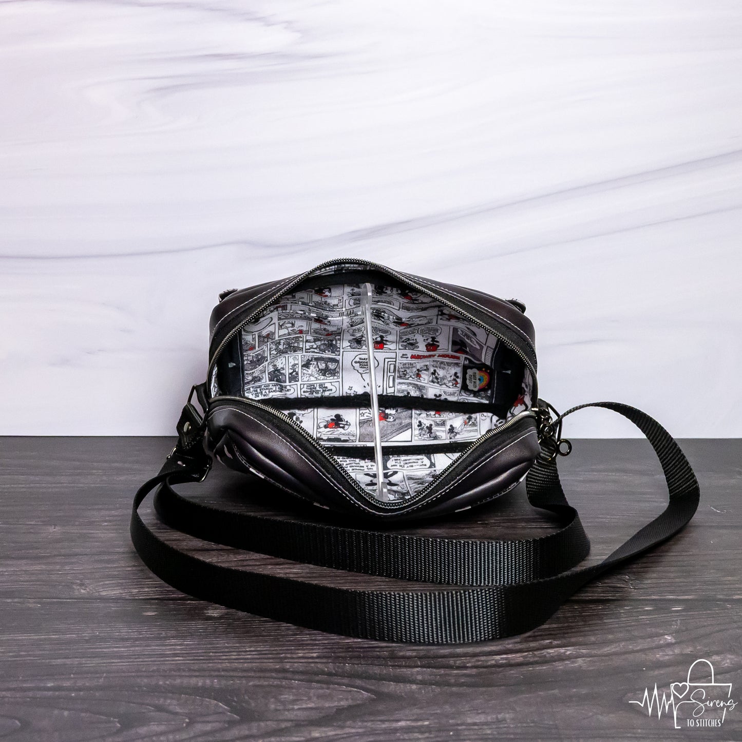PARKER CROSSBODY