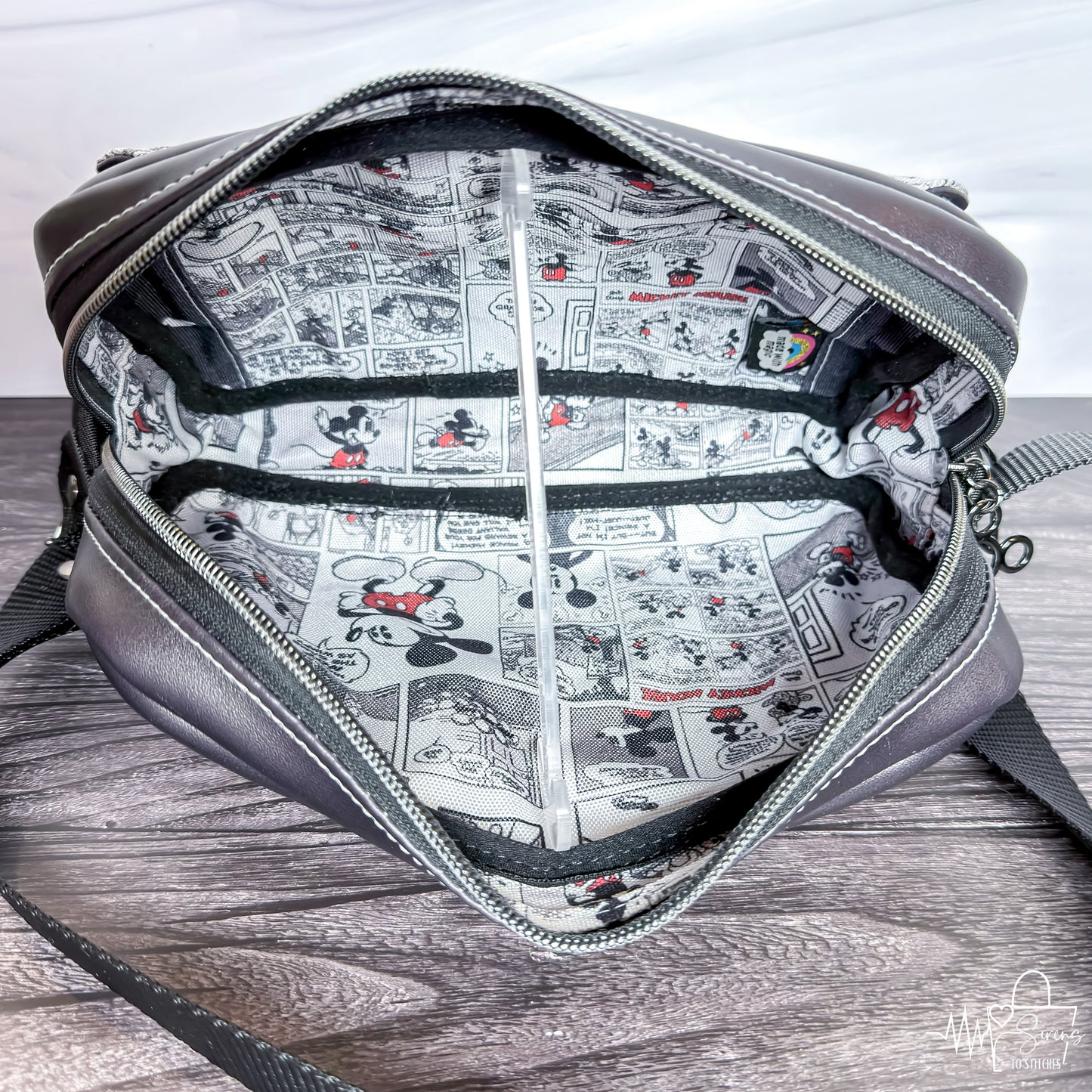 PARKER CROSSBODY