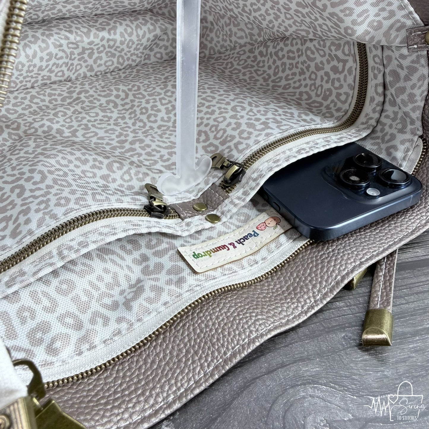 ELISE EXPANDALBLE SLOUCH