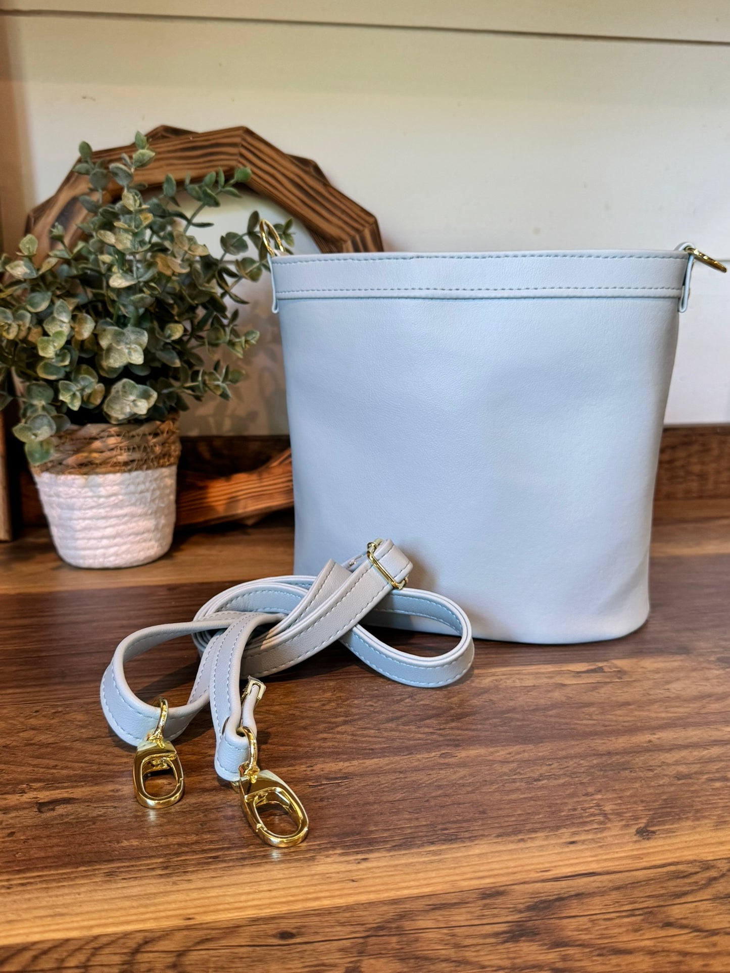 BABY BELLE BUCKET BAG