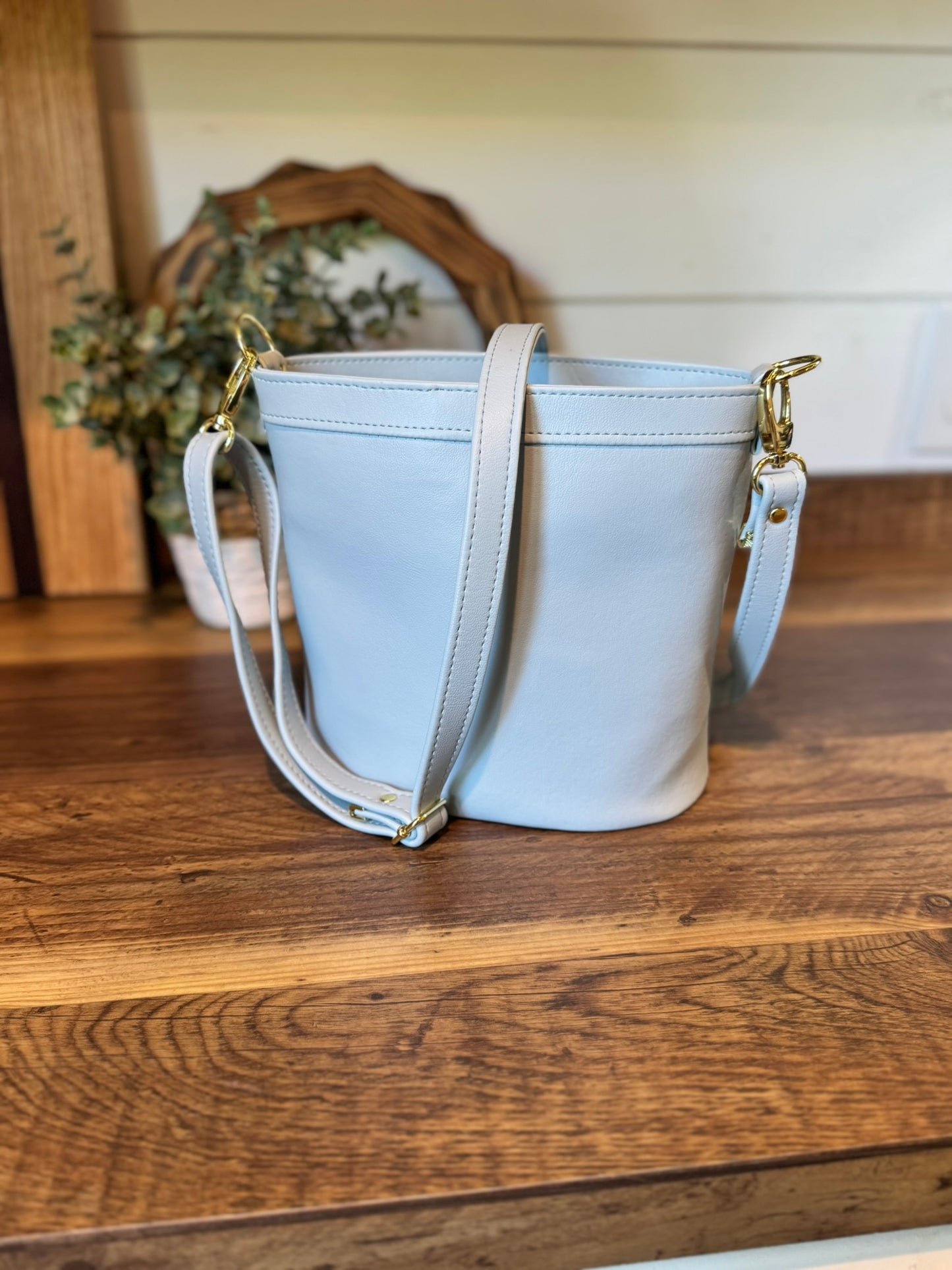 BABY BELLE BUCKET BAG